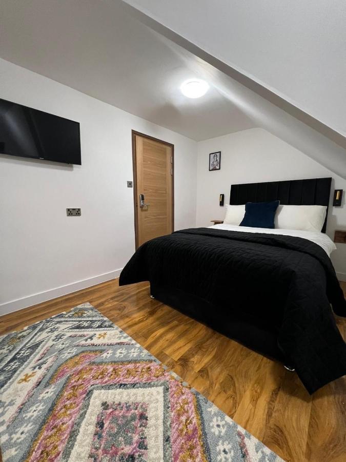 Cambridge House Hotel Bagian luar foto