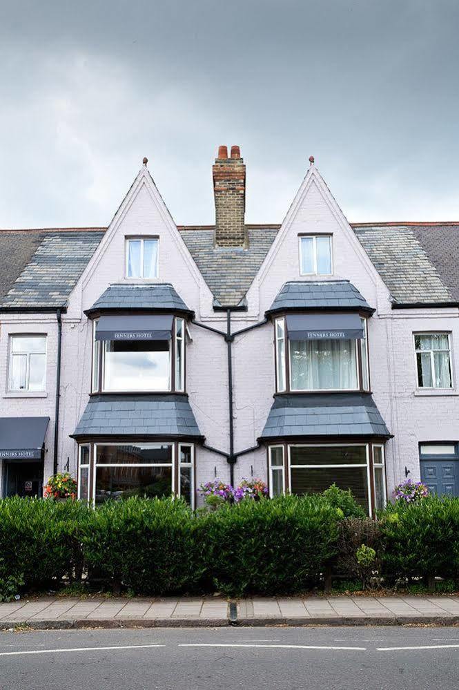 Cambridge House Hotel Bagian luar foto